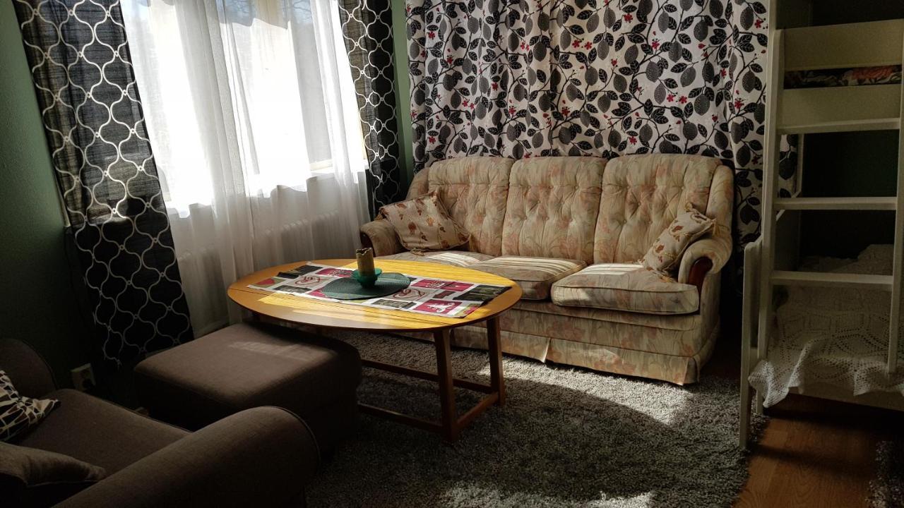 Trevligt Hus Med Egen Gard Och Fri Wifi, Emmaboda Kommun, Lindas Екстериор снимка